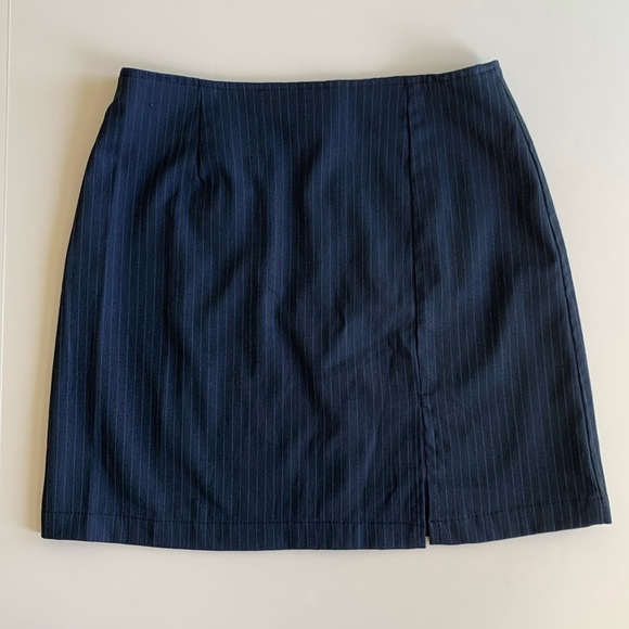 rave girl Dresses & Skirts - RAVE GIRL BLUE AND LIGHT BLUE PINSTRIPE MINISKIRT•size medium•excellent cond!